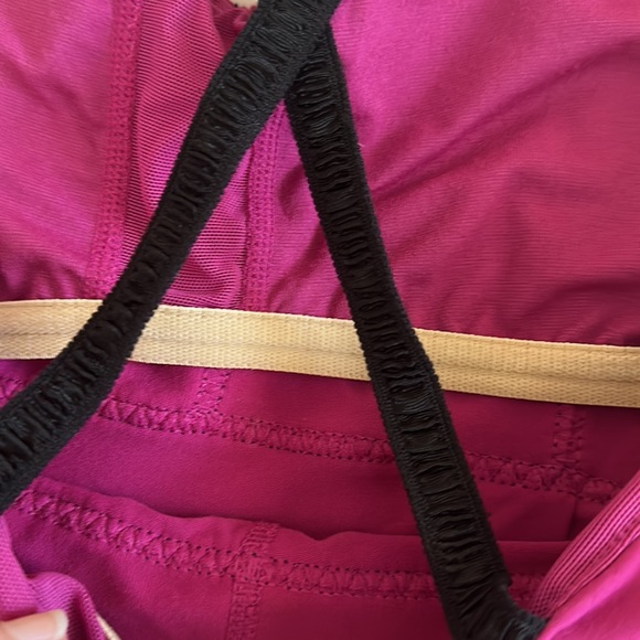 Lululemon tank - Picture 6 of 7